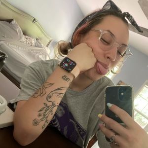 Meet your Posher, Dani